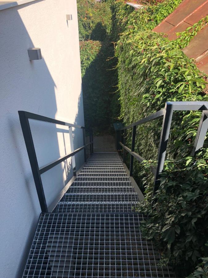 Apartman V Centre Michaloviec Michalovce Exteriér fotografie