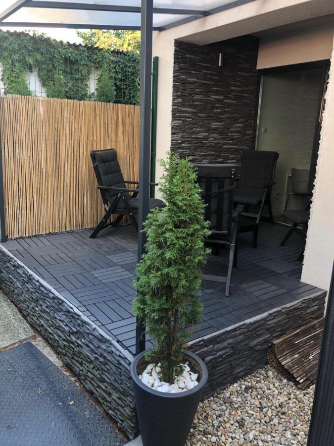 Apartman V Centre Michaloviec Michalovce Exteriér fotografie
