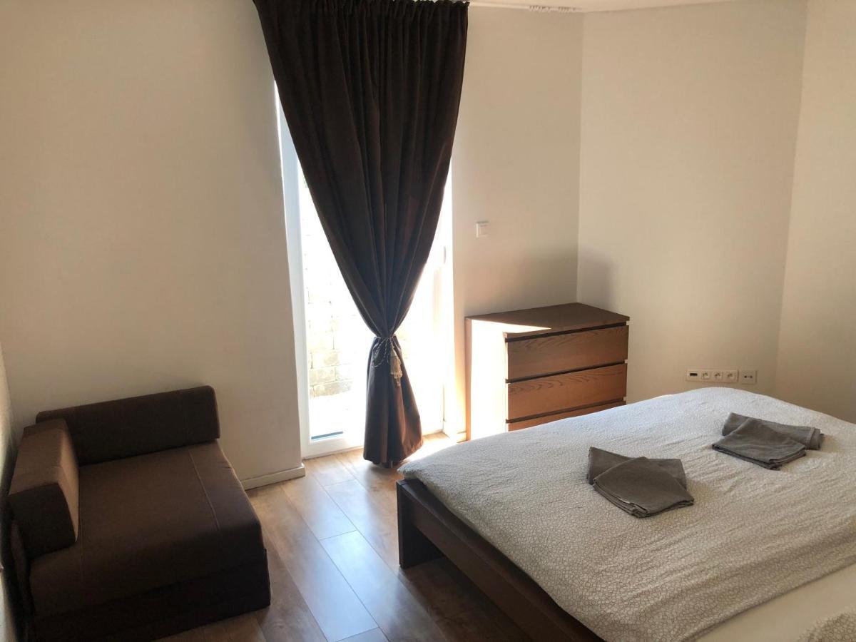 Apartman V Centre Michaloviec Michalovce Exteriér fotografie
