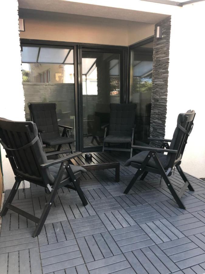 Apartman V Centre Michaloviec Michalovce Exteriér fotografie
