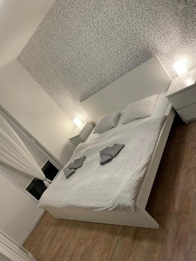 Apartman V Centre Michaloviec Michalovce Exteriér fotografie