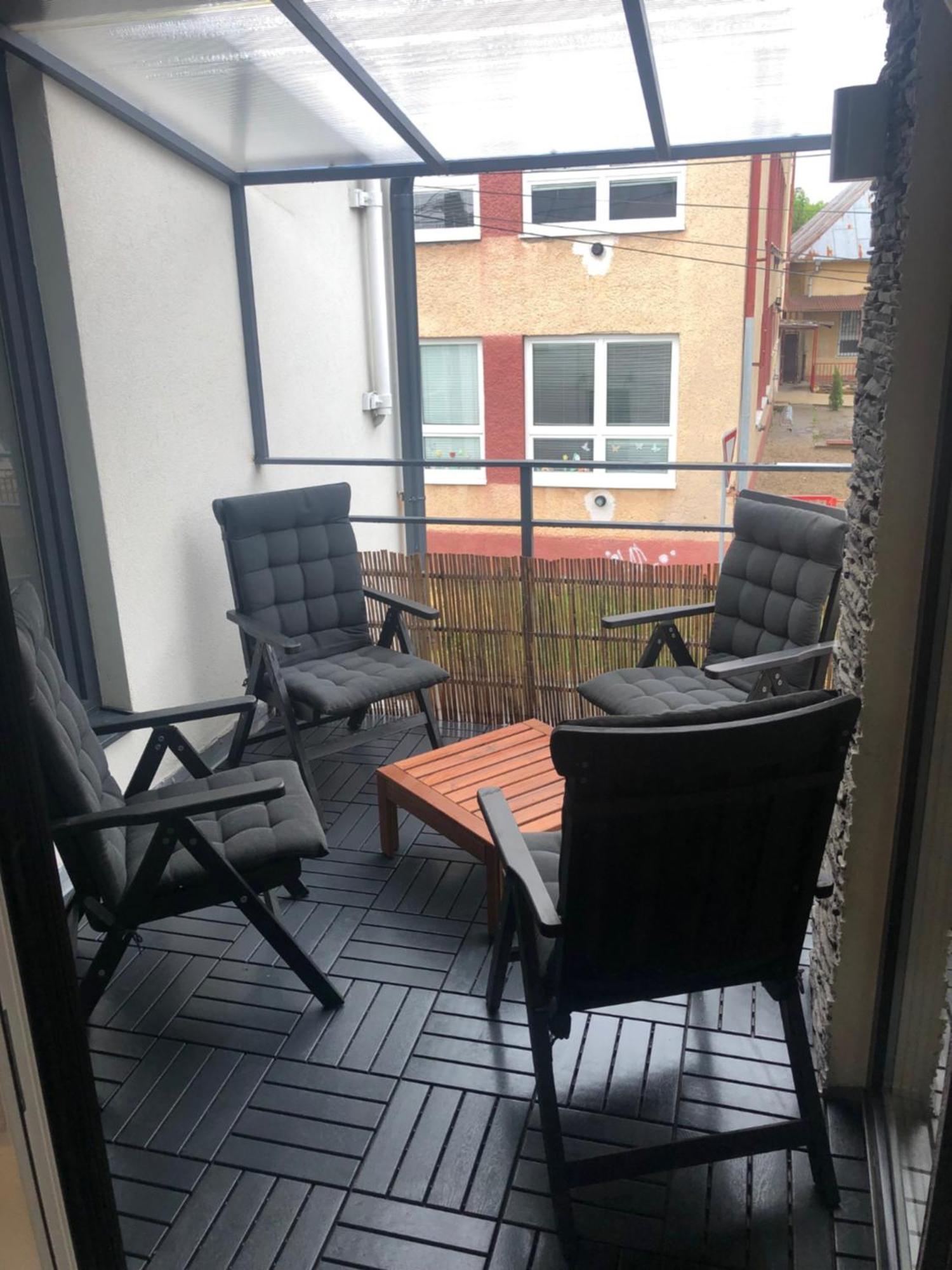 Apartman V Centre Michaloviec Michalovce Exteriér fotografie