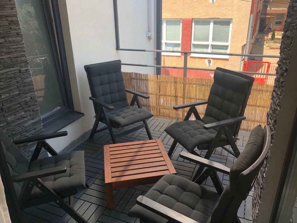 Apartman V Centre Michaloviec Michalovce Exteriér fotografie